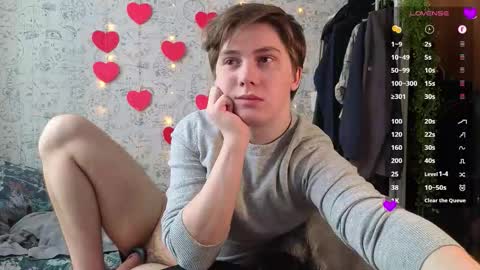 Snapshot of hot_boy_oscar chatting on 02.16.26 Oscar online show from 02.16.26