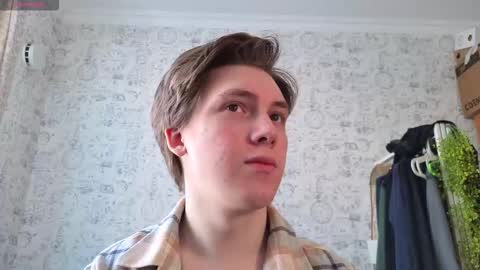 Snapshot of hot_boy_oscar chatting on 02.25.26 Oscar online show from 02.25.26