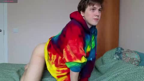 Snapshot of hot_boy_oscar chatting on 05.16.26 Oscar online show from 05.16.26