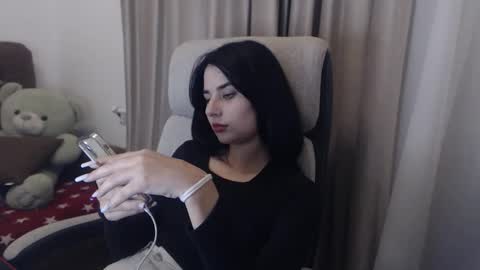 Snapshot of hot_bruny chatting on 10.15.25 Bruny online show from 10.15.25