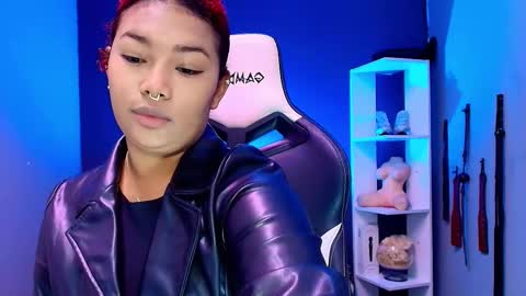 hot chocolate 4u online show from 09.18.25