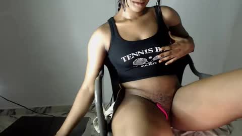 sonia  mis choco online show from 02.18.25