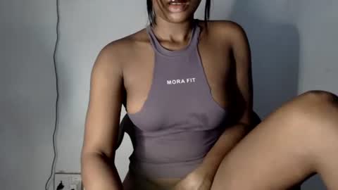 Snapshot of hot_chocoxxxx chatting on 10.16.25 sonia mis choco online show from 10.16.25