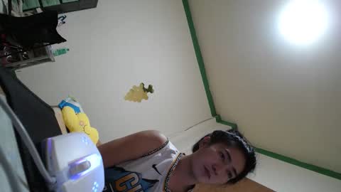 its me CLAUDIA online show from 01.23.25