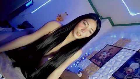 its me CLAUDIA online show from 02.16.25