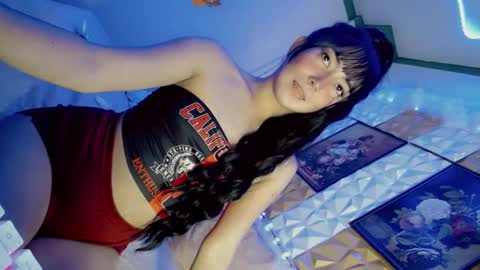 its me CLAUDIA online show from 02.17.25