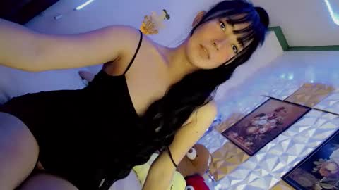 its me CLAUDIA online show from 02.27.25