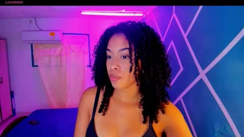 Hot Couple online show from 10.02.25