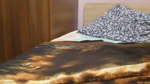 Snapshot of hot_couplee98 chatting on 03.03.25 Hot Couple online show from 03.03.25