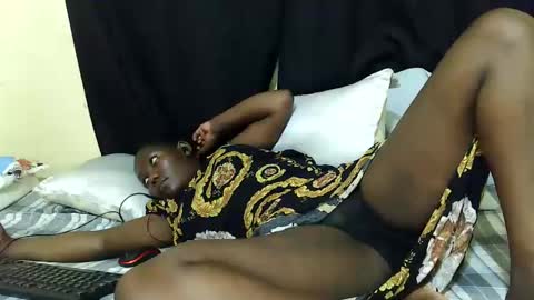 Milly online show from 10.15.25