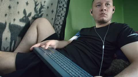 hot_guy36 online show from 04.04.26