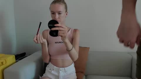 Snapshot of hot_ho chatting on 01.08.25 Angel and Max FANSLY - hot ho online show from 01.08.25