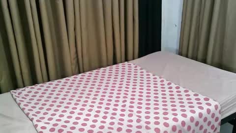 hot_jenile01 online show from 09.29.25