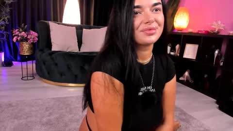 Snapshot of hot_karma chatting on 10.14.25 Carrie online show from 10.14.25