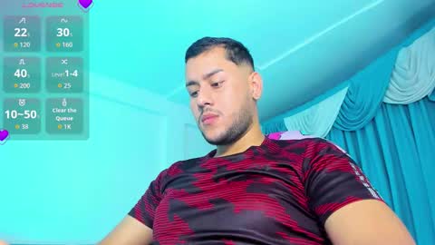 Snapshot of hot_latino_boy_ chatting on 12.23.25 Alejandro online show from 12.23.25