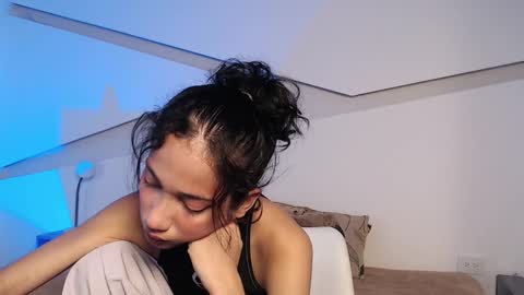 Alana online show from 12.16.25