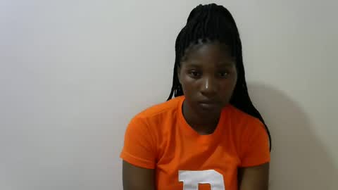 LONNAH online show from 02.12.25