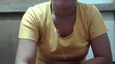 hotmama online show from 01.27.25