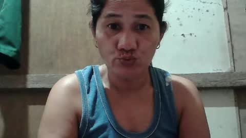 hotmama online show from 02.15.25