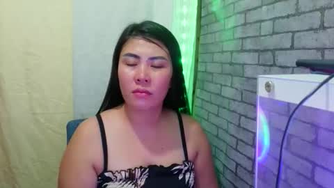 hot_marilou online show from 04.07.26