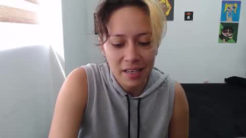 Mia online show from 10.19.25