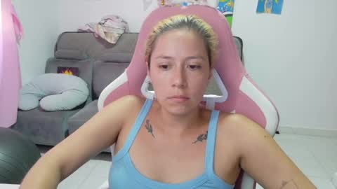 Mia online show from 04.01.26