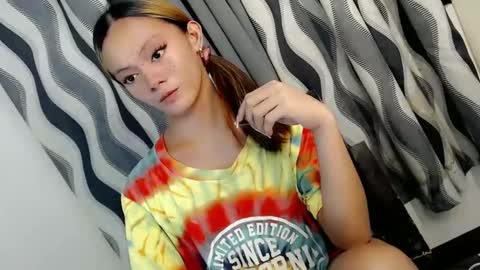 SWEET AGATHA online show from 02.01.25