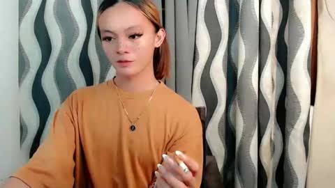 SWEET AGATHA online show from 02.07.25
