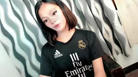 SWEET AGATHA online show from 02.16.25