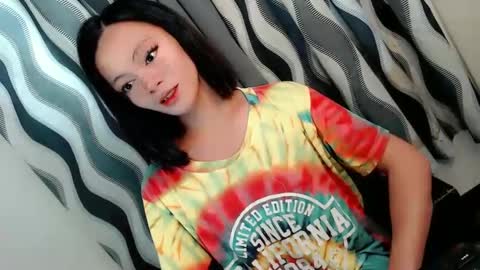 SWEET AGATHA online show from 03.06.25