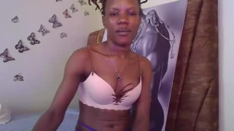 hot petite100 online show from 10.28.25