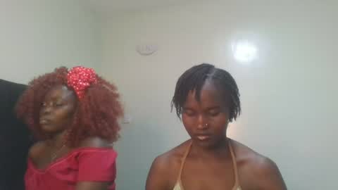 Snapshot of hot_petite12 chatting on 07.21.26 Petite online show from 07.21.26