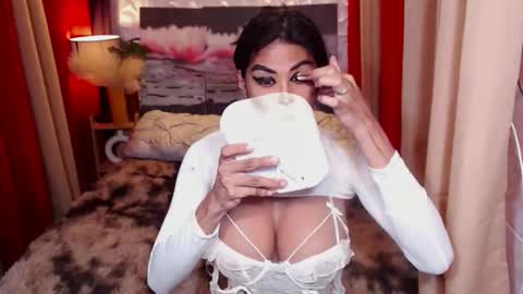 Snapshot of hot_pleasure_cock chatting on 11.08.25 Julli Anna online show from 11.08.25