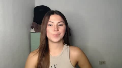 Nikki  online show from 04.13.26