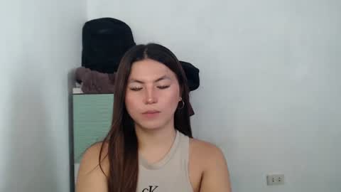 Nikki  online show from 04.14.26