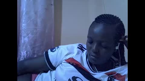 RAYLAH online show from 01.17.26