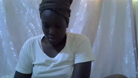 RAYLAH online show from 04.03.26