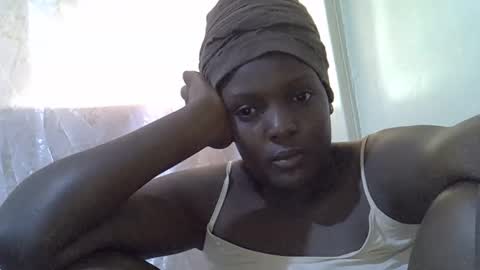 RAYLAH online show from 04.10.26