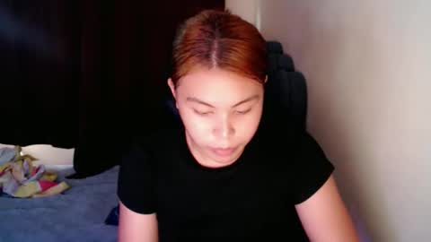 Selena online show from 10.13.25