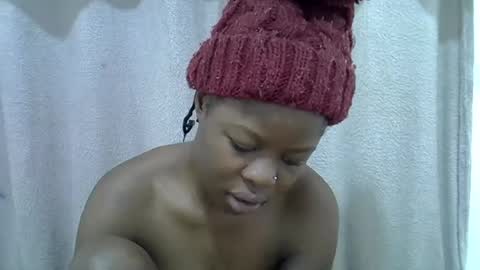 Snapshot of hot_shayla chatting on 07.06.26 esiiii online show from 07.06.26