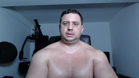 Snapshot of hot_stefano1 chatting on 12.27.24 Stefano.. online show from 12.27.24