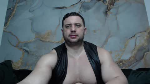 Snapshot of hot_stefano1 chatting on 01.26.25 Stefano.. online show from 01.26.25
