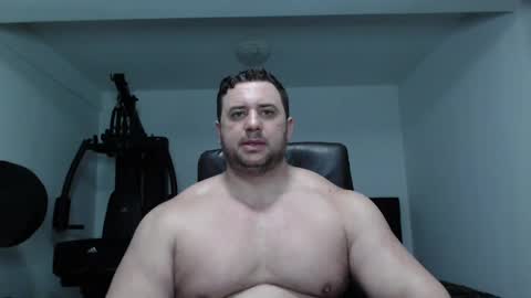 Snapshot of hot_stefano1 chatting on 02.16.25 Stefano.. online show from 02.16.25