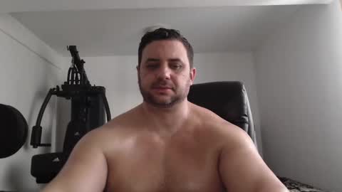 Snapshot of hot_stefano1 chatting on 02.19.25 Stefano.. online show from 02.19.25