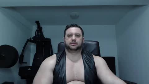 Snapshot of hot_stefano1 chatting on 02.23.25 Stefano.. online show from 02.23.25