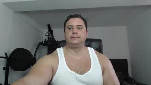 Snapshot of hot_stefano1 chatting on 09.21.25 Stefano.. online show from 09.21.25