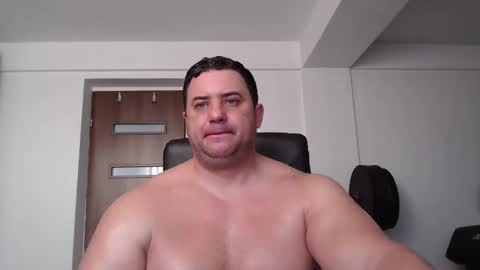 Snapshot of hot_stefano1 chatting on 11.01.25 Stefano.. online show from 11.01.25