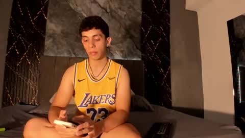 Snapshot of hot_summer_boy chatting on 01.31.26 Hot Summer Boy online show from 01.31.26