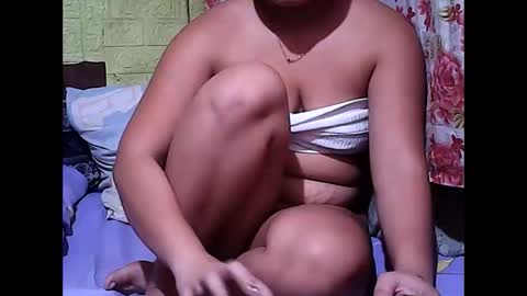hot_tricia05 online show from 02.26.25