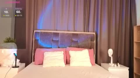Lina here dont forget to give me thumbs up online show from 09.18.25